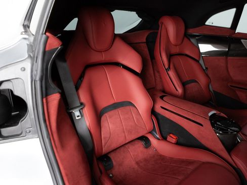 Used 2025 Ferrari Purosangue image 68