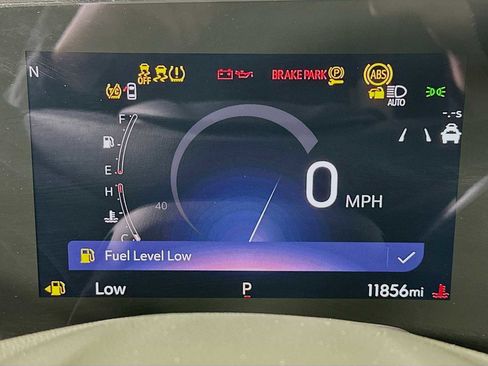 Used 2024 Buick Envista Avenir image 12