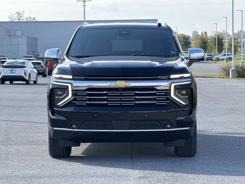 New 2026 Chevrolet Suburban Premier image 17