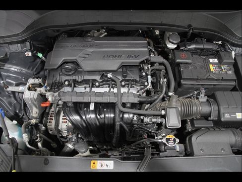 Certified 2023 Hyundai Kona SE w/ Cargo Package FWD image 18