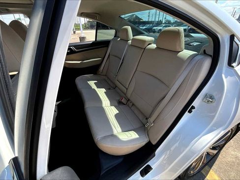 Used 2018 Subaru Legacy 2.5i Limited image 35