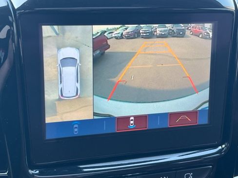 Used 2019 Chevrolet Traverse High Country AWD/4WD image 23