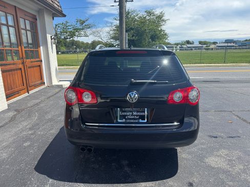 Used 2010 Volkswagen Passat Komfort image 32