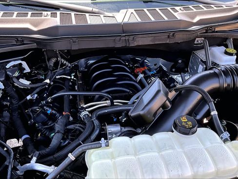 Used 2025 Ford F150 Lariat w/ Equipment Group 501A Mid AWD/4WD image 35