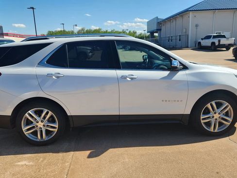Used 2018 Chevrolet Equinox Premier FWD image 5
