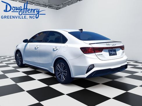 Used 2023 Kia Forte GT-Line w/ GT-Line Premium Package FWD image 3