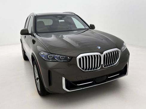 Used 2026 BMW X5 xDrive40i w/ Climate Comfort Package AWD/4WD image 3