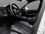 Certified 2022 Porsche Macan image 4