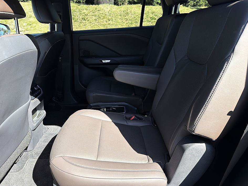 Used 2025 Lexus TX 350 AWD w/ Technology Package image 13
