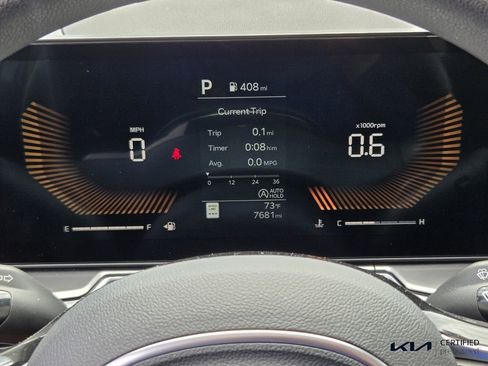 Certified 2025 Kia Sorento LX image 26