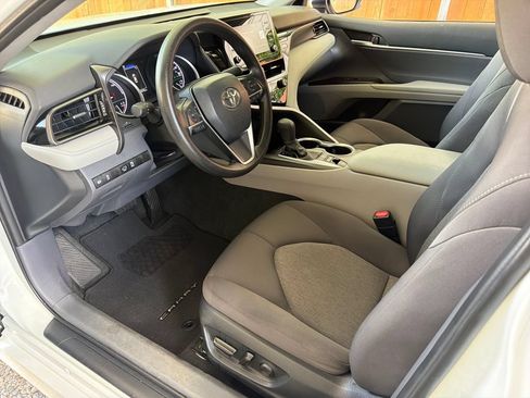 Used 2023 Toyota Camry LE FWD image 2