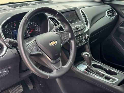 Used 2020 Chevrolet Equinox LT FWD image 12