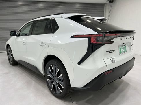 New 2026 Subaru Solterra Limited image 6