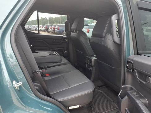 Used 2026 Toyota 4Runner TRD Off-Road Premium AWD/4WD image 13