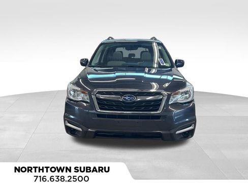 Used 2018 Subaru Forester 2.5i Premium w/ All-Weather Package AWD/4WD image 4