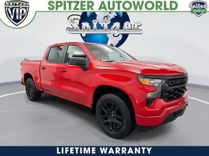 New 2026 Chevrolet Silverado 1500 Custom w/ Turbomax Blackout Package
