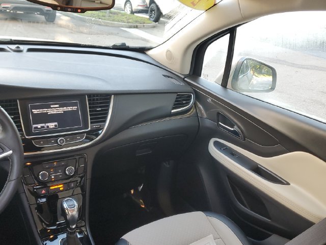 Certified 2018 Buick Encore Preferred FWD image 20