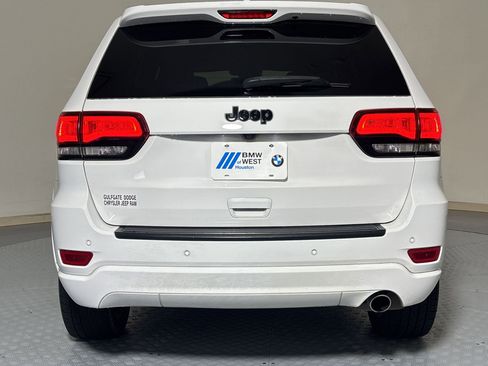Used 2020 Jeep Grand Cherokee Altitude image 10