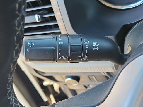 Used 2024 Ford Expedition Max Limited image 28