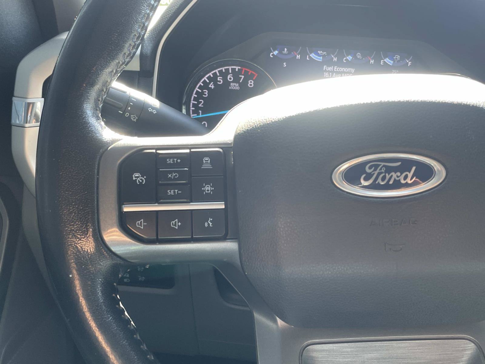 Used 2021 Ford F150 XLT w/ Equipment Group 302A High RWD image 26