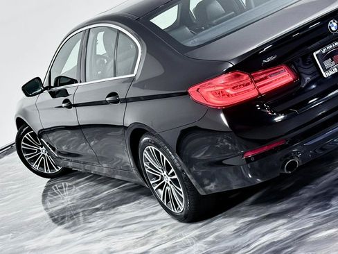 Used 2019 BMW 530i xDrive w/ Convenience Package AWD/4WD image 13