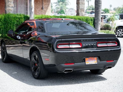 Used 2023 Dodge Challenger SXT RWD image 6