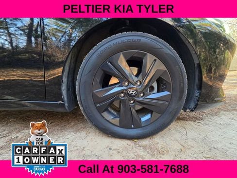 Used 2022 Hyundai Elantra SEL image 8