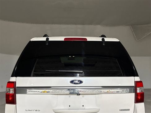 Used 2017 Ford Expedition EL Limited w/ Equipment Group 301A image 13