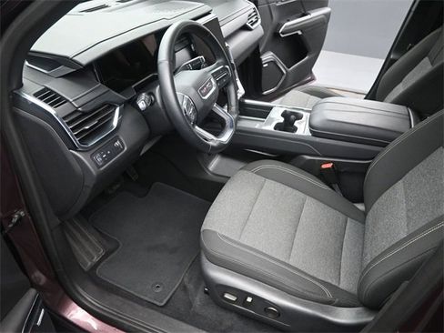 Certified 2025 GMC Acadia Elevation image 9