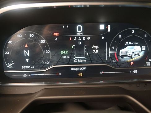 Used 2022 GMC Yukon AT4 w/ Max Trailering Package image 13