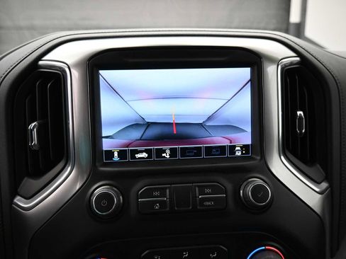 Used 2020 Chevrolet Silverado 1500 LTZ w/ LTZ Premium Package AWD/4WD image 11