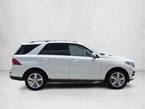 Used 2016 Mercedes-Benz GLE 350 image 4
