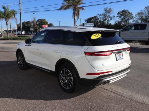 Used 2022 Lincoln Corsair Standard w/ Equipment Group 101A image 10