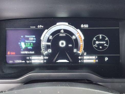 Used 2026 Toyota Tundra Limited w/ Power Package AWD/4WD image 13
