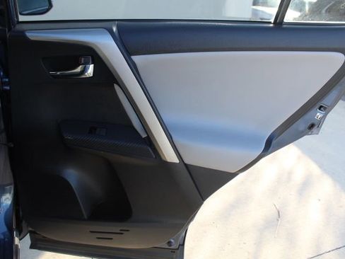 Used 2014 Toyota RAV4 Limited w/ Technology Package image 36