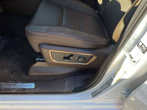 New 2026 RAM 1500 Limited image 17