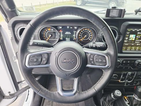 Used 2023 Jeep Wrangler Sahara w/ LED Lighting Group image 25