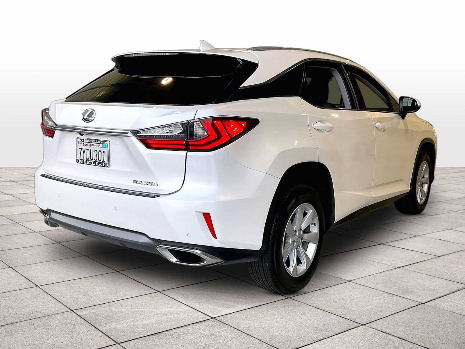 Used 2017 Lexus RX 350 FWD w/ Premium Package image 16