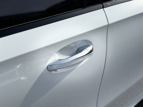 Used 2021 Mercedes-Benz A 220 4MATIC image 14