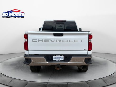 Certified 2020 Chevrolet Silverado 3500 LTZ w/ LTZ Plus Package AWD/4WD image 4