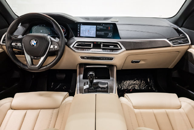 Used 2022 BMW X5 xDrive40i w/ Premium Package AWD/4WD image 27