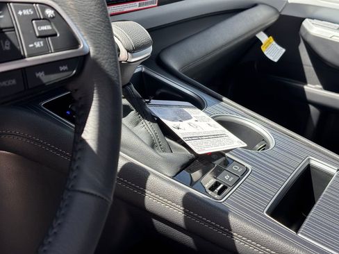 New 2026 Toyota Sienna XLE image 10