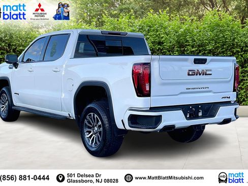 Used 2022 GMC Sierra 1500 AT4 w/ AT4 Premium Package image 13