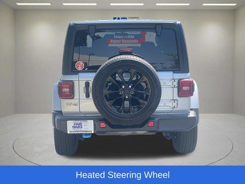 Used 2023 Jeep Wrangler Unlimited Sahara w/ Cold Weather Group AWD/4WD image 8