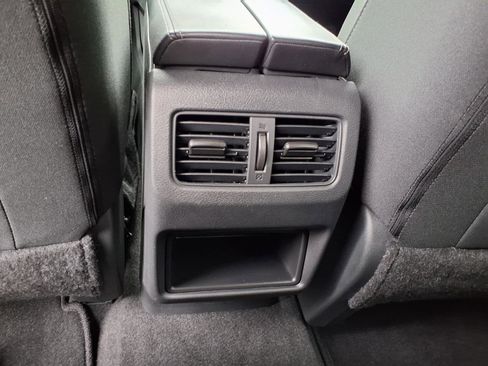 Used 2023 Nissan Rogue S image 24