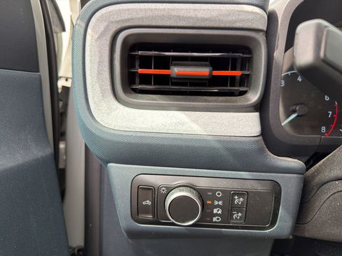 Used 2024 Ford Maverick XLT w/ XLT Luxury Package image 17