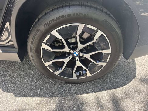 Used 2026 BMW X3 xDrive30 w/ Convenience Package image 11