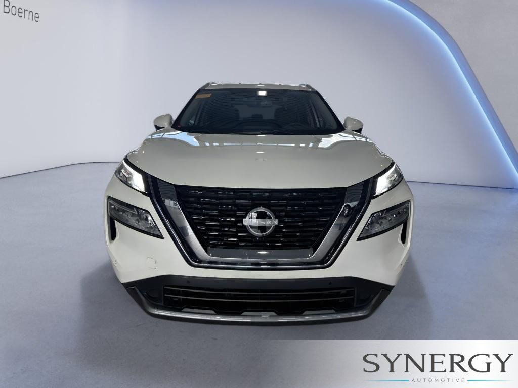 Used 2023 Nissan Rogue SL w/ SL Premium Package FWD image 3
