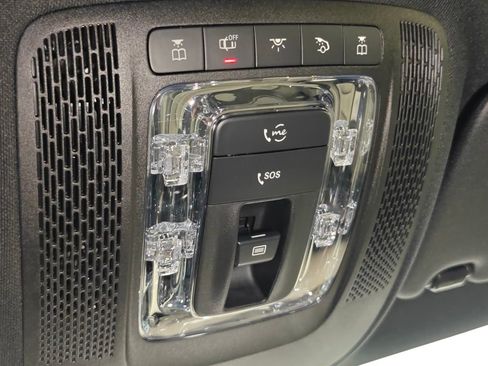 Used 2022 Mercedes-Benz A 220 image 12