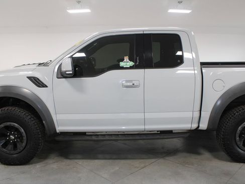 Used 2017 Ford F150 Raptor w/ Equipment Group 802A Luxury image 6
